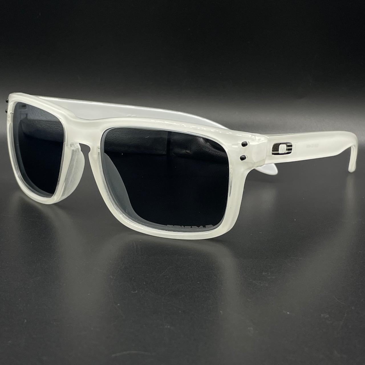 OAKLEY HOLBROOK AAA