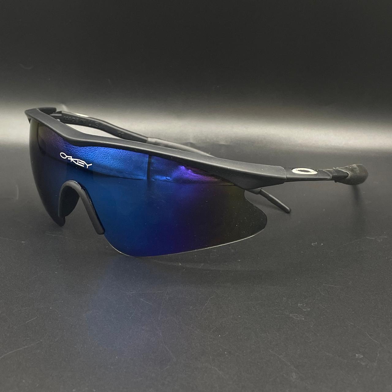 OAKLEY M FRAME AA